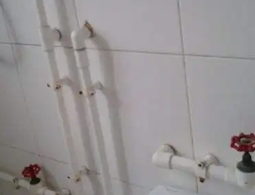 下陆水管维修多少钱